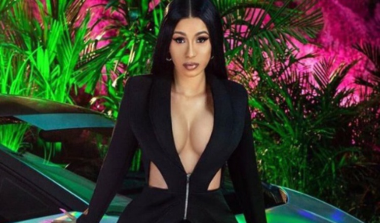 Cardi B estaba embarazada en ese momento del hecho. Foto EFE