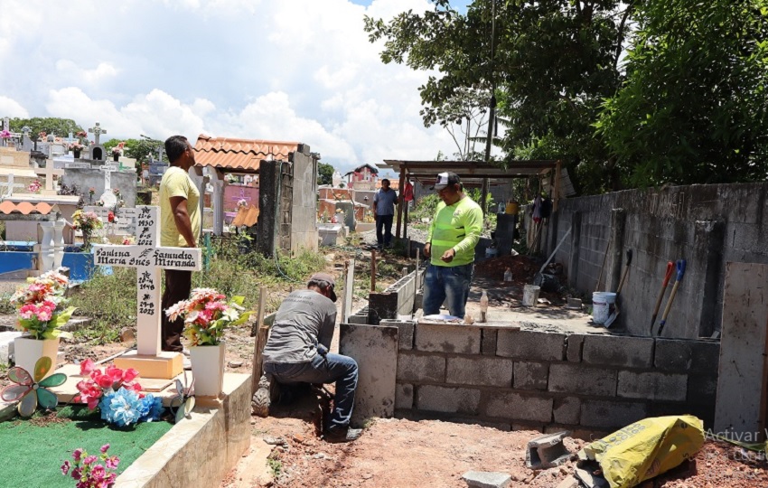 La empresa que resulte seleccionada deberá construir nuevas criptas y prestar servicio de cremación con la construcción de un horno crematorio, sin que ello implique un costo para el municipio. Foto. Eric Montenegro