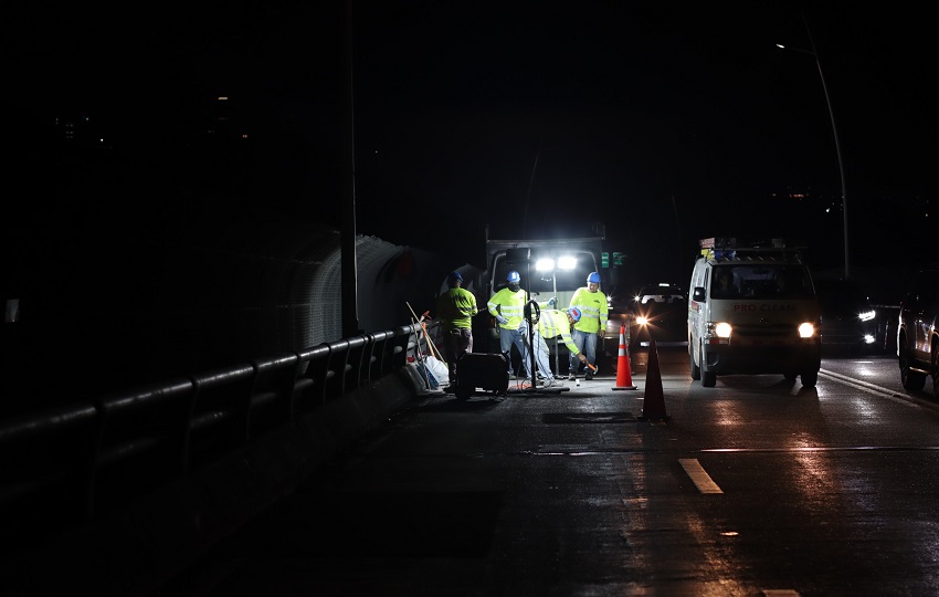 Se le solicita a los conductores mantener las precauciones necesarias ya que habrá personal en las vías.Foto. Cortesía MOP