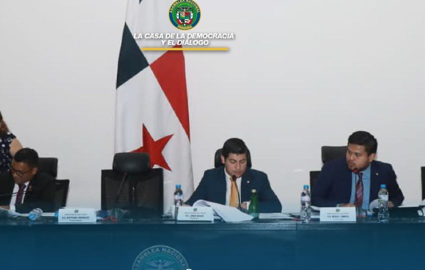 Comisión de Educación, Cultura y Deportes de la Asamblea Nacional. Foto: Cortesía