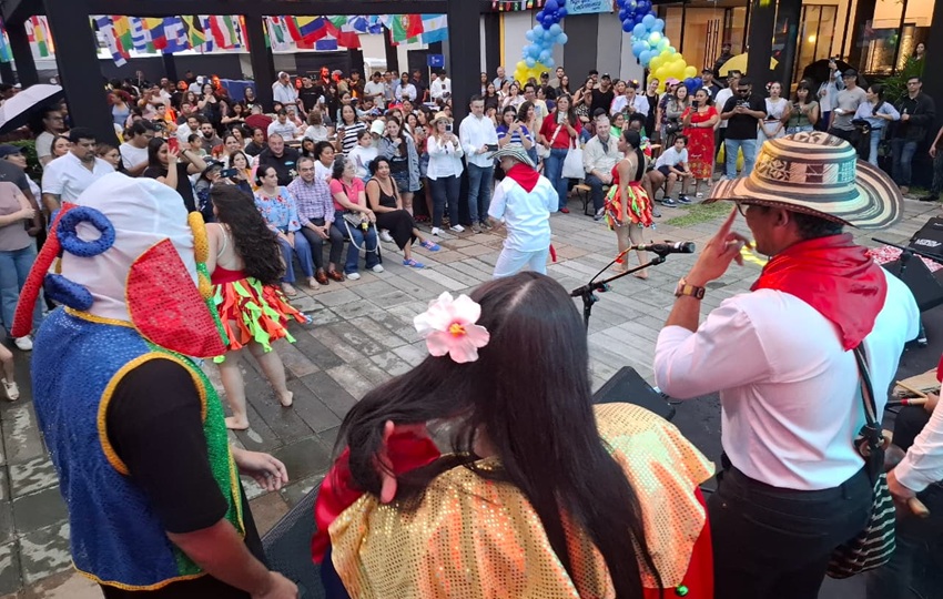 El “Pasaporte Gastronómico” no solo fortaleció el intercambio cultural, sino que también incentivó la economía local. Foto: Cortesía
