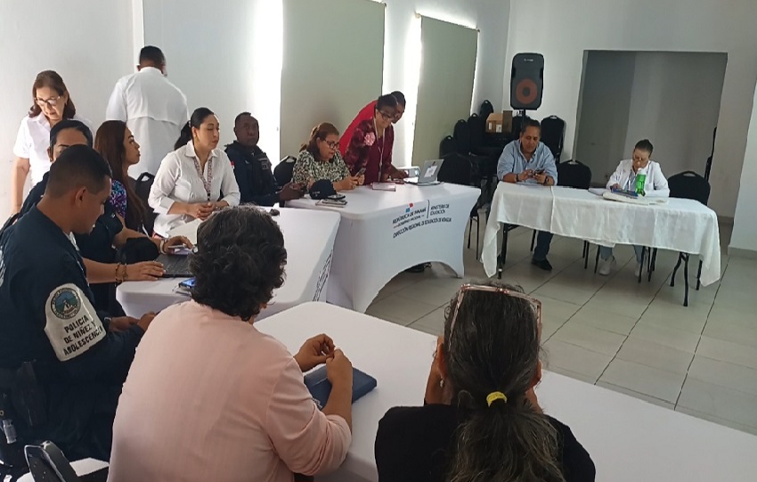 De acuerdo con reportes de la comunidad educativa, en los últimos meses se han registrado múltiples episodios de riñas, agresiones verbales y físicas, así como amenazas dentro y fuera de los recintos escolares. Foto. Melquíades Vásquez