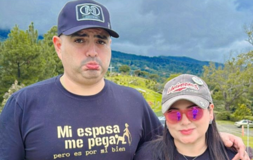 Jhonathan Chávez y su esposa. Foto: Instagram