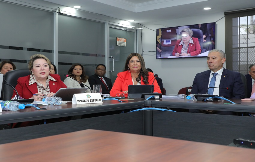 Representantes de la Corte Suprema de Justicia.  Foto: Cortesía