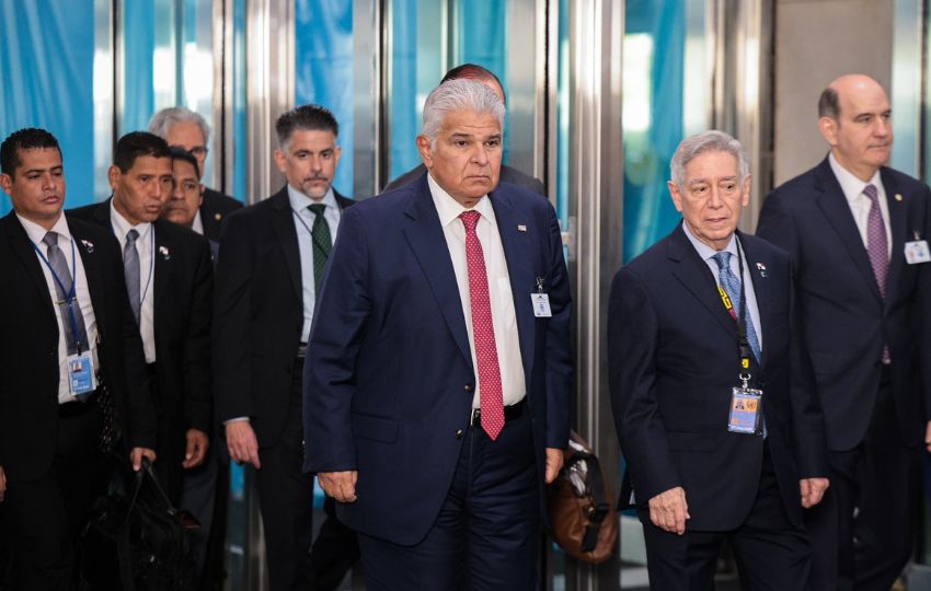 José Raúl Mulino (c), presidente de Panamá. Foto: Cortesía