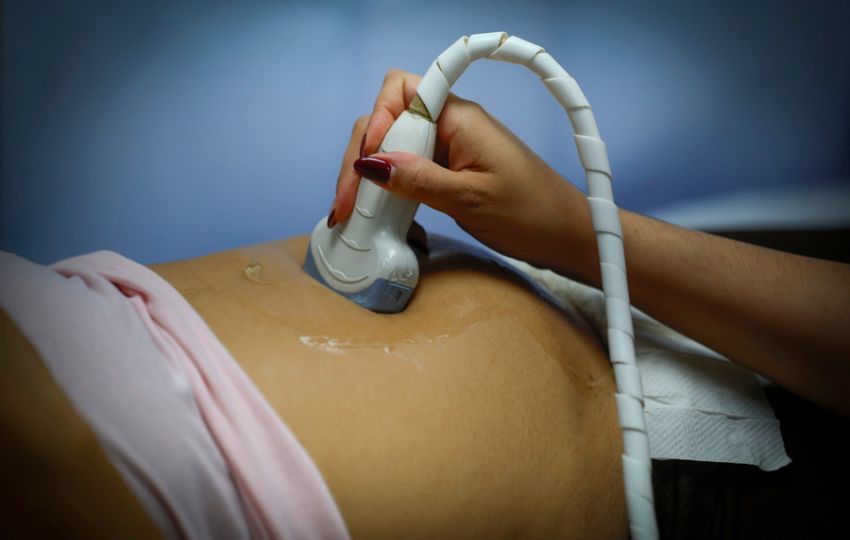 El uso de paracetamol durante el embarazo sigue siendo seguro. Foto: EFE