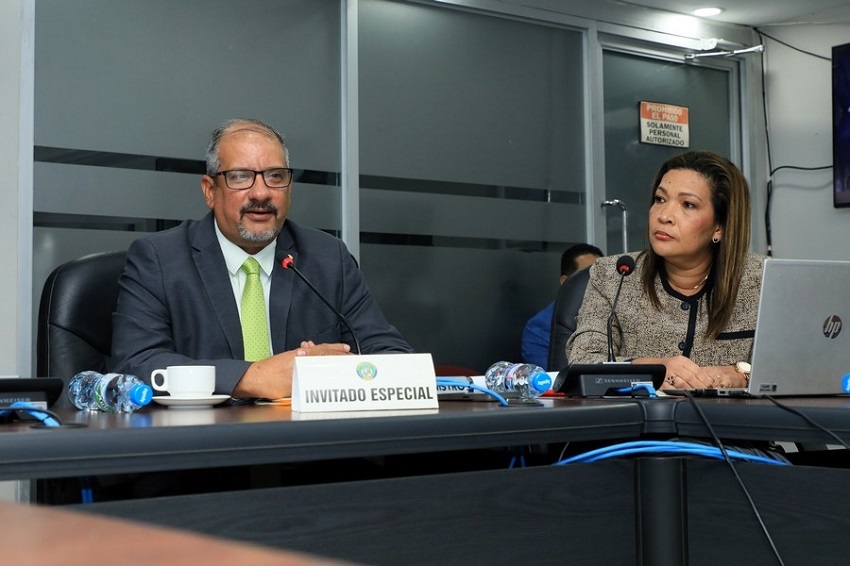 Jorge Herrera dijo que en este periodo no habrá alquiler de carros.