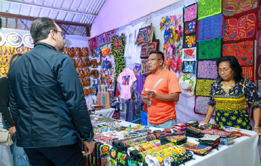 Participantes de la feria. Foto: Cortesía