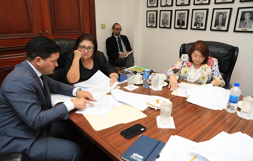 La iniciativa busca garantizar resultados visibles en las comunidades y reducir prácticas asociadas al clientelismo político. Foto: Cortesía