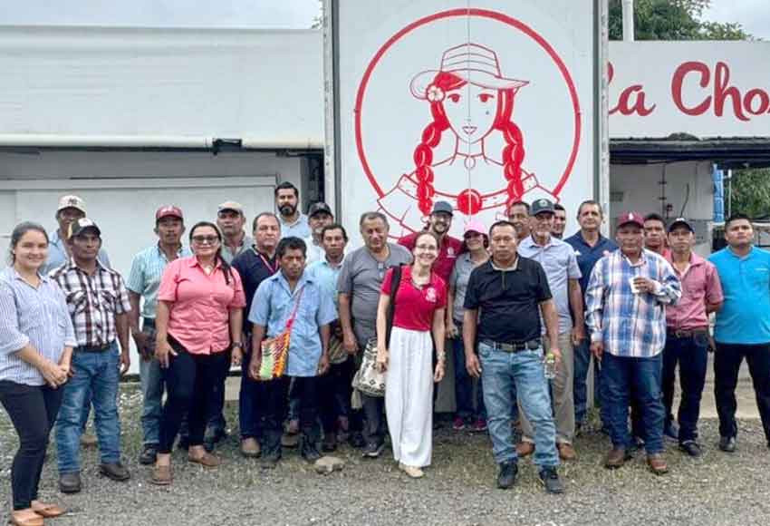 Participaron 42 pequeños productores de lácteos