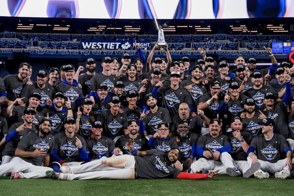 Los jugadores de los Azulejos de Toronto. Foto: EFE