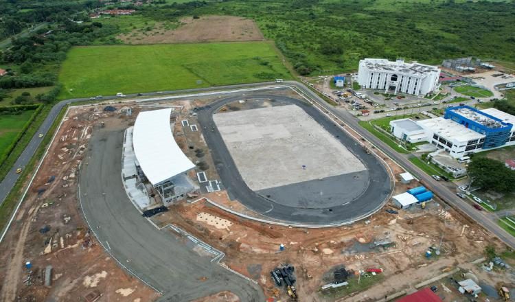 Complejo Deportivo en Penonomé, Coclé. Foto: Pandeportes