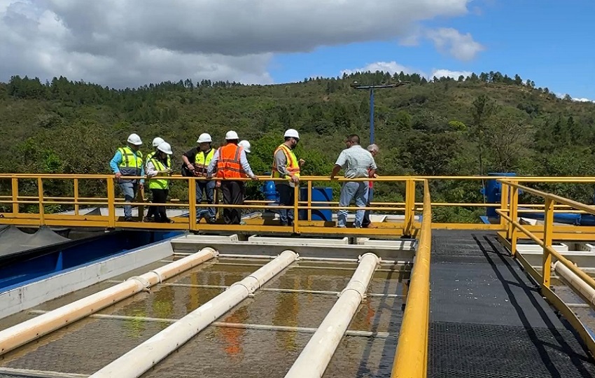 Recorrido en la potabilizadora. Foto: Cortesía