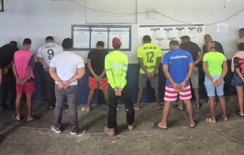 A esta pandilla se le atribuyen delitos graves como homicidios, tentativas de homicidio, lesiones personales, delitos relacionados con drogas, privación de libertad y posesión ilícita de armas de fuego. Foto. Policía Nacional A esta pandilla se le atribuyen delitos graves como homicidios, tentativas de homicidio, lesiones personales, delitos relacionados con drogas, privación de libertad y posesión ilícita de armas de fuego. Foto. Policía Nacional