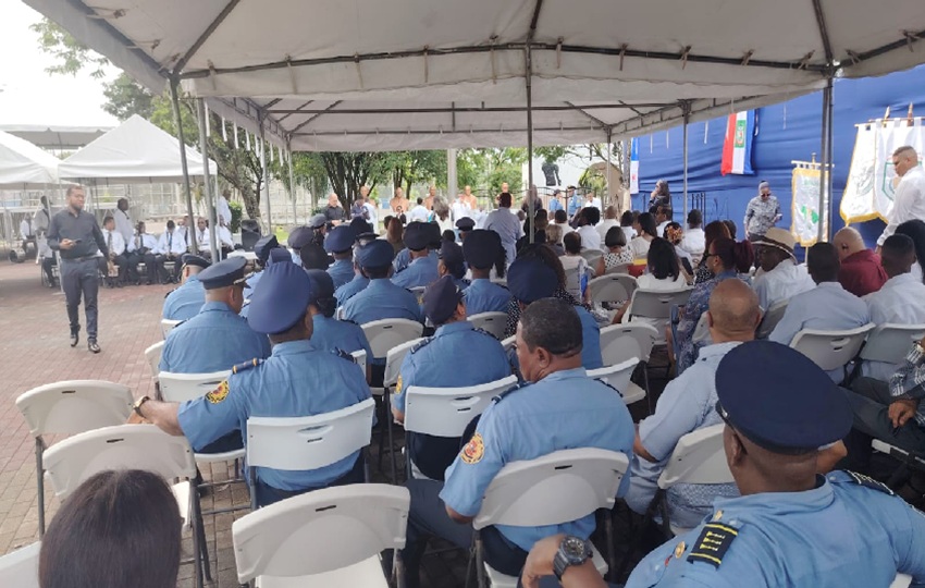 Para estos desfiles se tiene previsto reforzar la seguridad. Foto: Diómedes Sánchez 