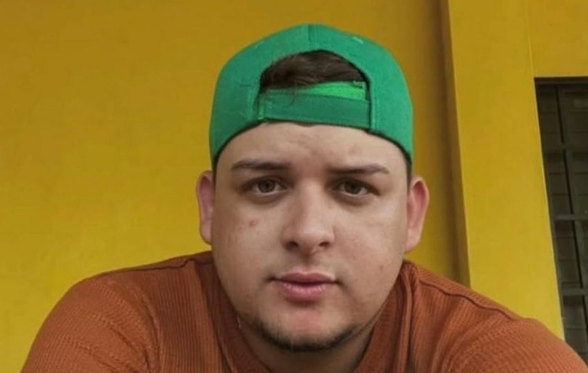 Esteban De León Osorio. Redes