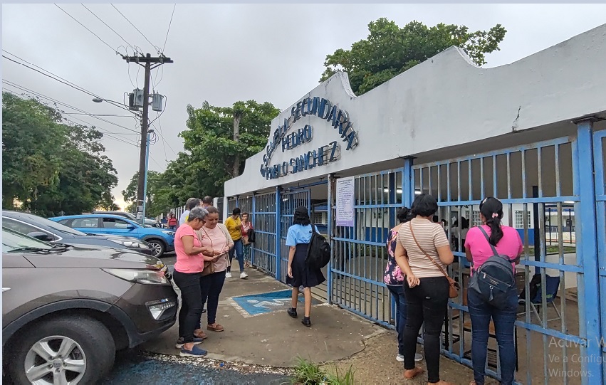 Los gremios no descartan presentar una demanda ante la Corte Suprema de Justicia. Foto. Eric Montenegro Los gremios no descartan presentar una demanda ante la Corte Suprema de Justicia. Foto. Eric Montenegro