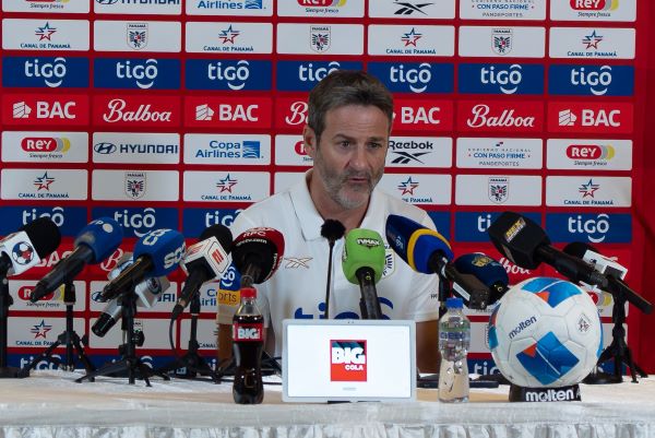 Thomas Christiansen, técnico de Panamá. Foto:FPF Thomas Christiansen, técnico de Panamá. Foto:FPF