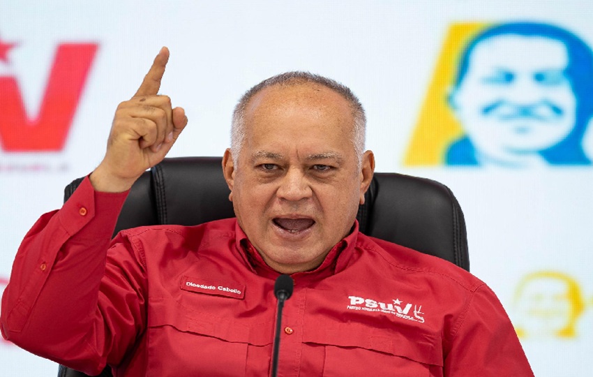 Cabello arremetió contra los presidentes. Foto: EFE
