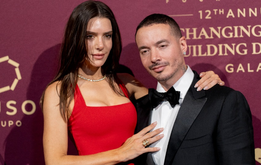 J Balvin junto a su esposa Valentina Ferrer. Foto. EFE / Angel Colmenares