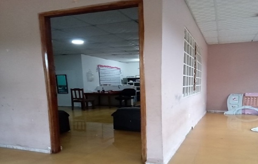 Una de las viviendas afectada por introducción de agua en el sector de la barriada Miller en El Silencio de Changuinola. Foto. Sinaproc