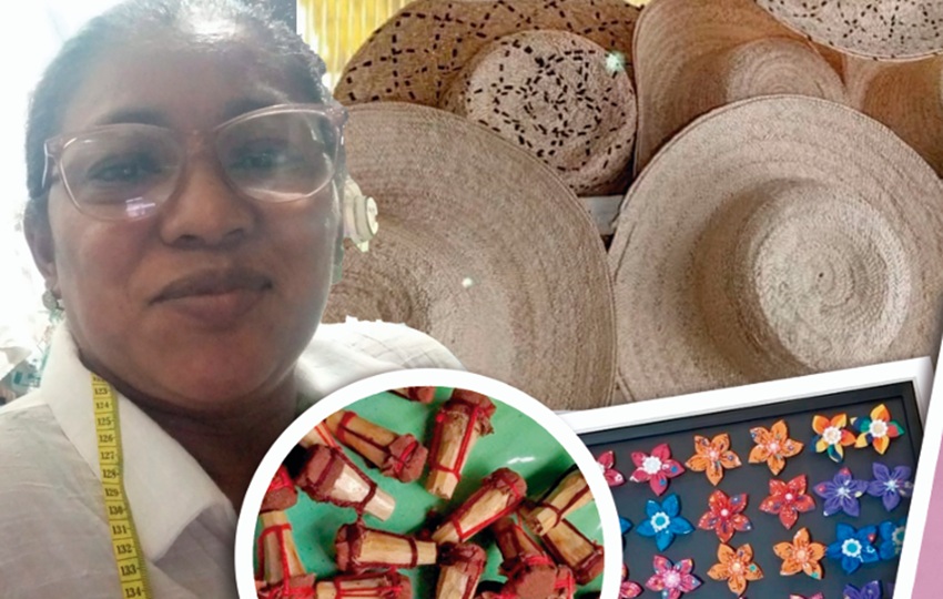 Elizabeth Torres junto a sus creaciones. Foto: Cortesía