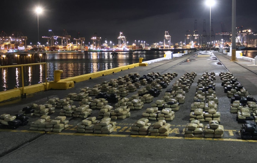 En la operación fueron aprehendidas "cuatro personas de nacionalidad colombiana". En la operación fueron aprehendidas "cuatro personas de nacionalidad colombiana".