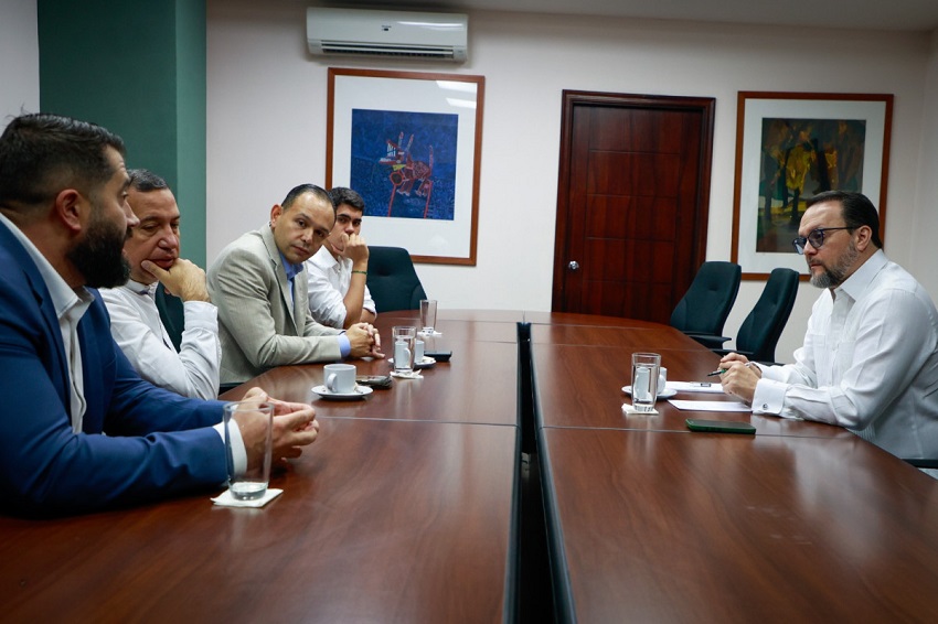 Momentos de la reunión entre inversionistas sudamericanos y el ministro de Comercio. Foto: Cortesía Mici Momentos de la reunión entre inversionistas sudamericanos y el ministro de Comercio. Foto: Cortesía Mici