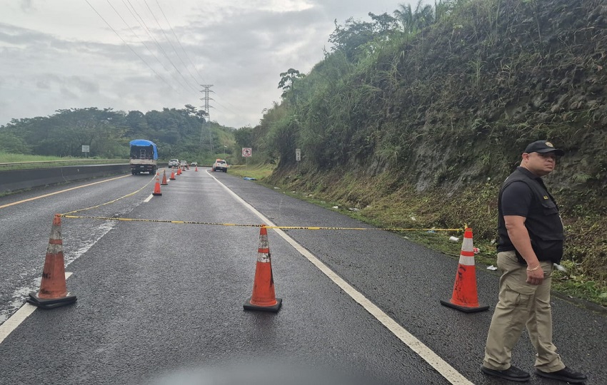 En lo que va del año la provincia de Colón registra más de 100 muertos por hechos violentos, y entre las víctimas hay varios menores de edad. Foto. Diómedes Sánchez En lo que va del año la provincia de Colón registra más de 100 muertos por hechos violentos, y entre las víctimas hay varios menores de edad. Foto. Diómedes Sánchez