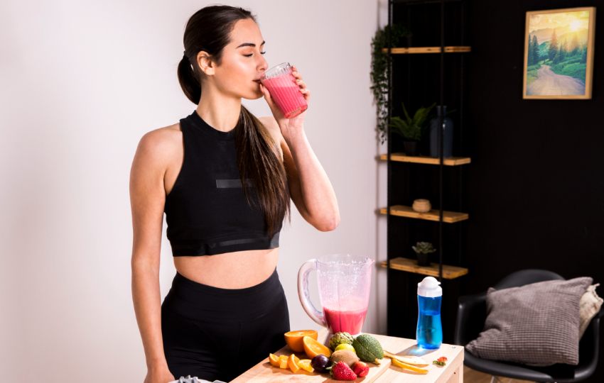 Empezar el día con 20 a 30 gramos de proteína mantiene la masa magra y prolonga la saciedad. Foto: Ilustrativa / Freepik Empezar el día con 20 a 30 gramos de proteína mantiene la masa magra y prolonga la saciedad. Foto: Ilustrativa / Freepik