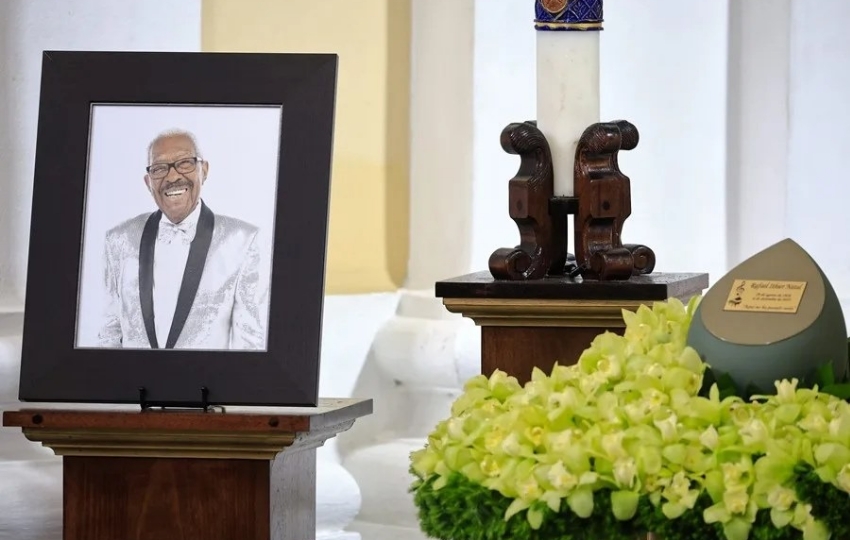 Retrato de Rafael Ithier durante su misa de despedida, en la Catedral de San Juan (Puerto Rico). Foto: EFE / Thais Llorca Retrato de Rafael Ithier durante su misa de despedida, en la Catedral de San Juan (Puerto Rico). Foto: EFE / Thais Llorca