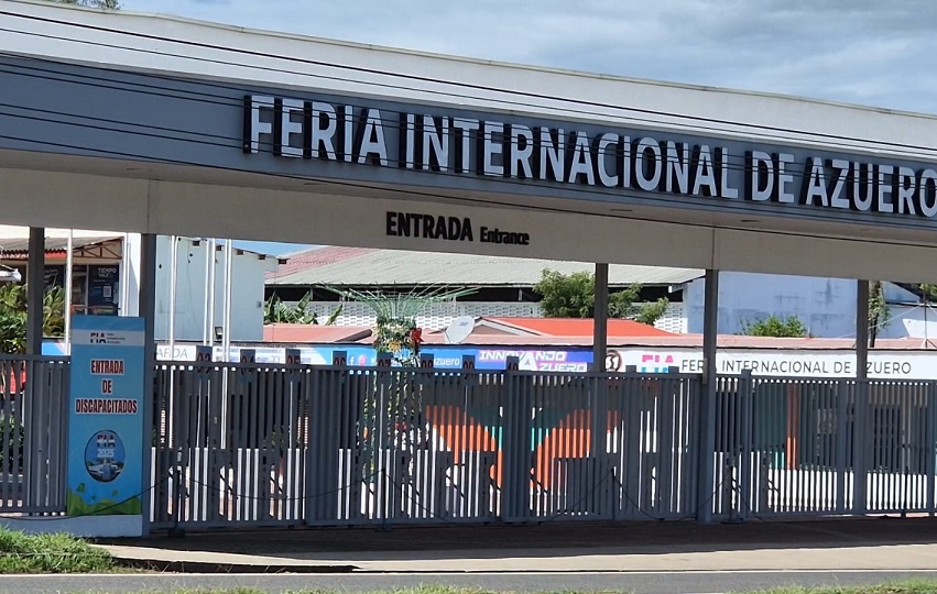 Se tiene previsto el remozamiento de las principales áreas festivas y de exhibición, con el objetivo de ofrecer mejores condiciones tanto a expositores como a visitantes. Foto. Thays Domínguez