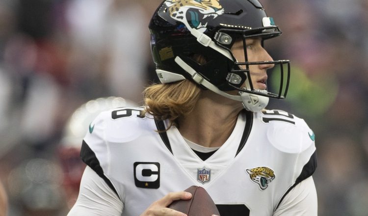 Trevor Lawrence, mariscal de campo de los Jaguars. Foto: EFE