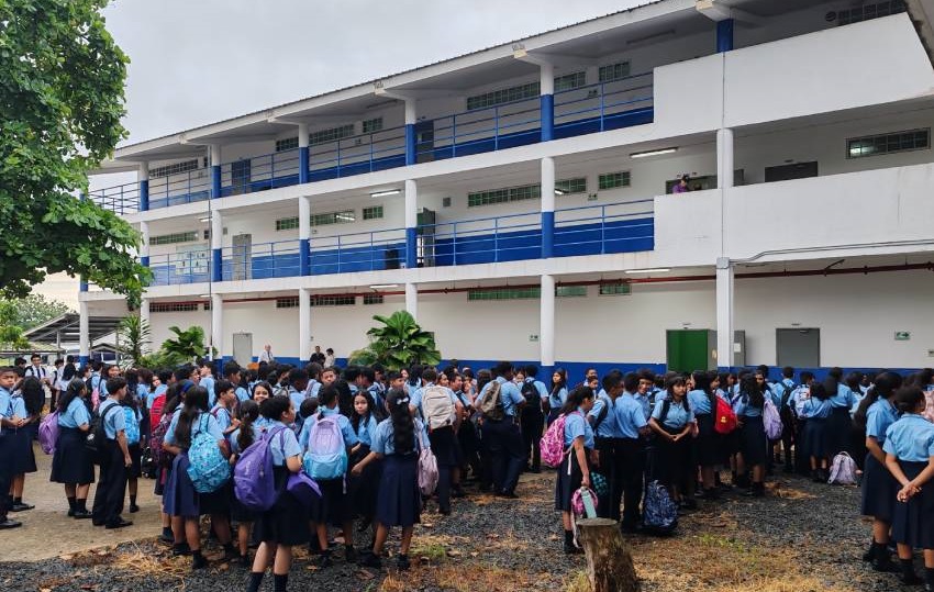 Se han habilitado la Escuela Nuevo Arraiján, Lucas Bárcenas, Primer Ciclo Balboa, Zaida Núñez y Moisés Castillo Ocaña.  Además del IPT La Chorrera, Guillermo Endara Galimani, Ingeniero Tomás Guardia, Centro Educativo San Carlos, Centro Educativo de Veracruz. Foto. Eric Montenegro