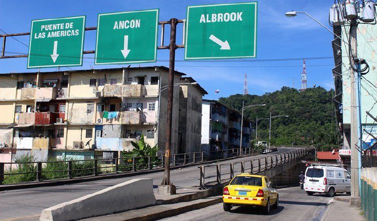 Son 12 puentes que serán reparados incluyendo el que conecta a Curundú con la Avenida 3 de noviembre. Foto: Archivo Son 12 puentes que serán reparados incluyendo el que conecta a Curundú con la Avenida 3 de noviembre. Foto: Archivo