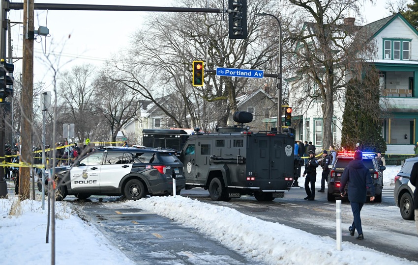  Renee era observador legal, una persona encargada de vigilar la actuación de los agentes federales. Foto: EFE