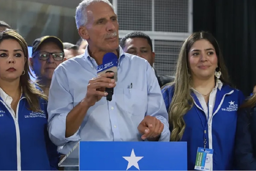Los gobiernos de derecha reconocen a  Nasry Asfura como el mandatario electo de Honduras. Foto: EFE