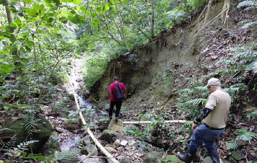 Este sistema de acueducto abastece a 640 personas residentes en 160 viviendas, de acuerdo con los registros de este ministerio. Este sistema de acueducto abastece a 640 personas residentes en 160 viviendas, de acuerdo con los registros de este ministerio.
