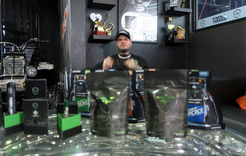 El artista urbano puertorriqueño Farruko. Foto: EFE / Jorge J. Muñiz