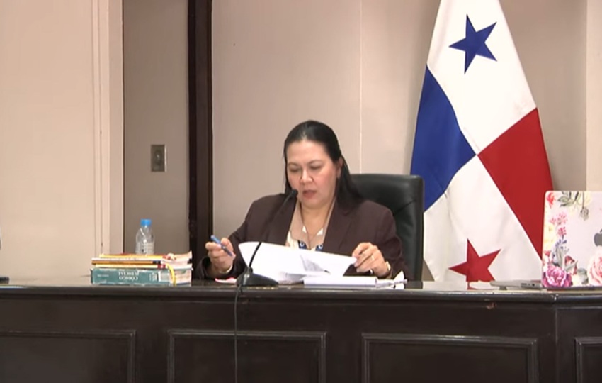 Baloisa Marquínez lleva dos casos a la vez. Baloisa Marquínez lleva dos casos a la vez.