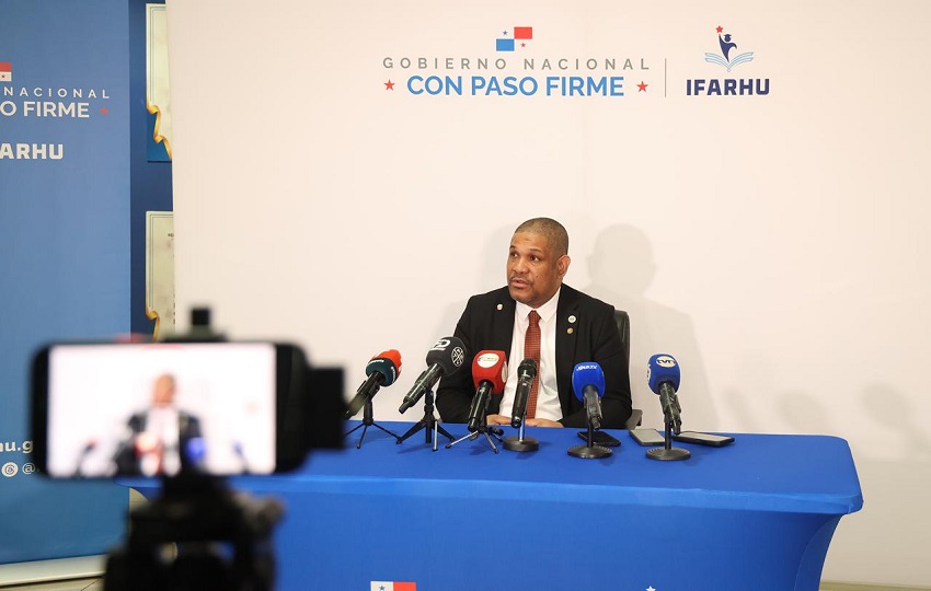 Carlos Godoy, director del Ifarhu. Foto: Cortesía