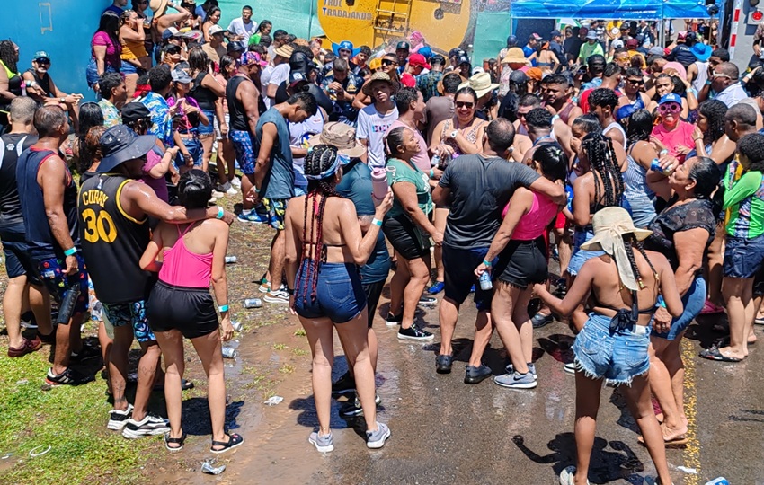 Para la realización del carnaval, el municipio de Capira otorga 5 mil dólares a las tunas de calle arriba y abajo. Foto: Eric Montenegro