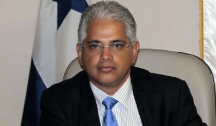 El ex  candidato José Isabel Blandón, precisa que su visa se vención en abril del año pasado y no ha solicitado su renovación. Foto. Archivo