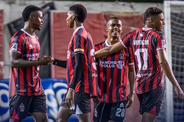 Jugadores de Sporting San Miguelito. Foto: LPF