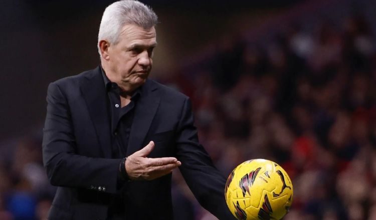 Javier 'El Vasco' Aguirre es el técnico de México. Foto: EFE