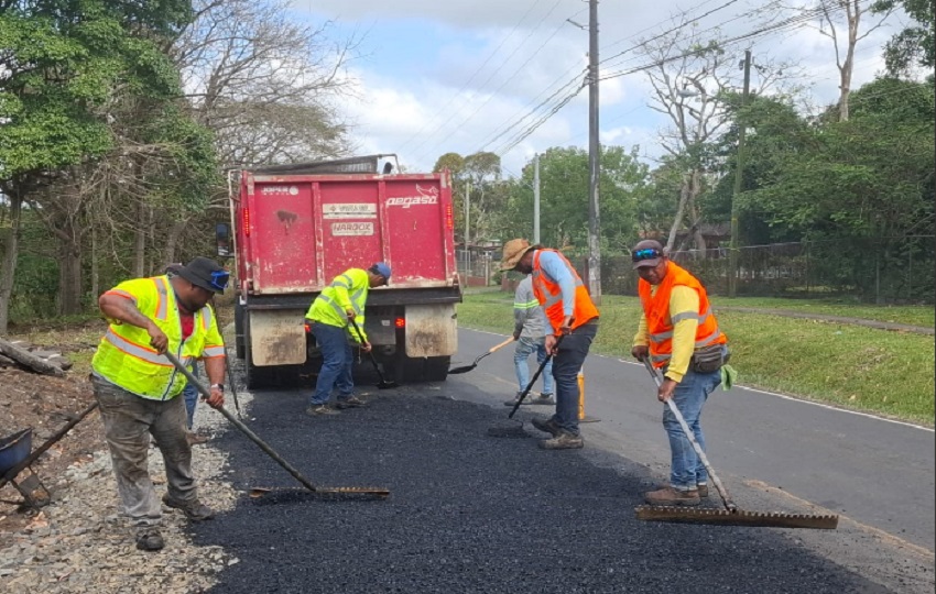Cuadrillas durante las jornadas. Cortesía Cuadrillas durante las jornadas. Cortesía