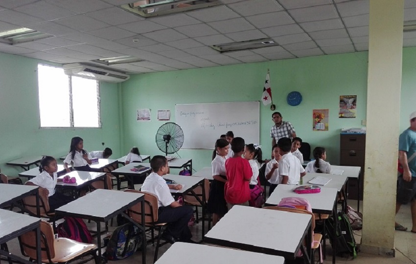 Según el criterio de los ediles, muchas escuelas presentan un deterioro significativo debido a que sus directores no gestionan el uso de este recurso.