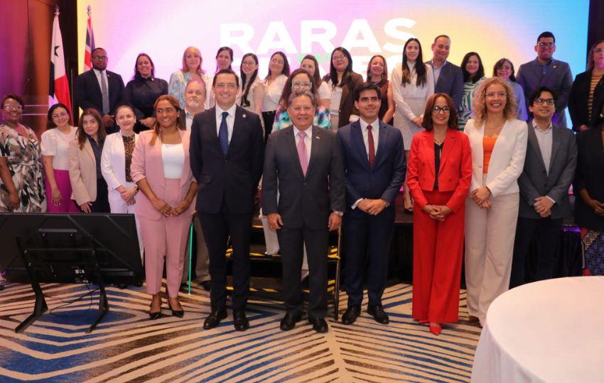 Participantes en el Foro Regional Multisectorial “Raras pero Reales”. Foto: Cortesía