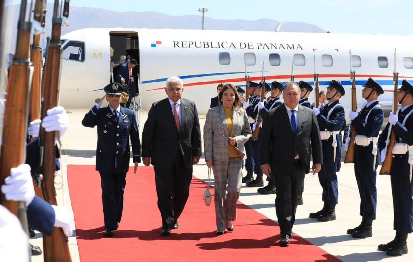 Llegada del presidente José Raúl Mulino. Foto: Cortesía