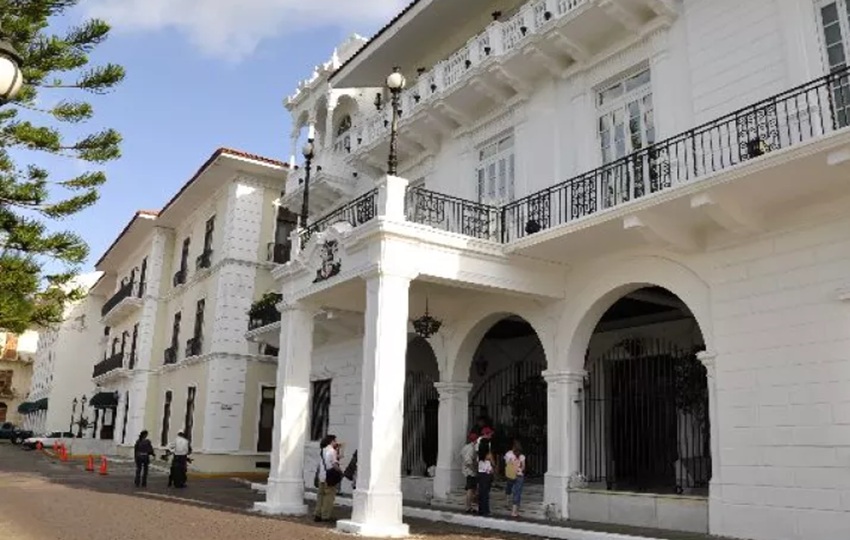 Las partidas discrecionales a los presidentes vuelve a ser objeto de debate.